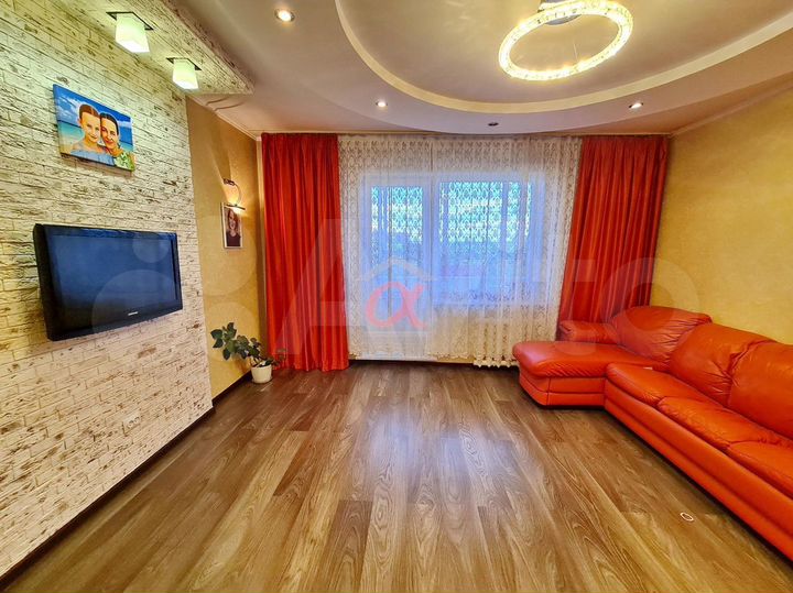 4-к. квартира, 80 м², 9/9 эт.