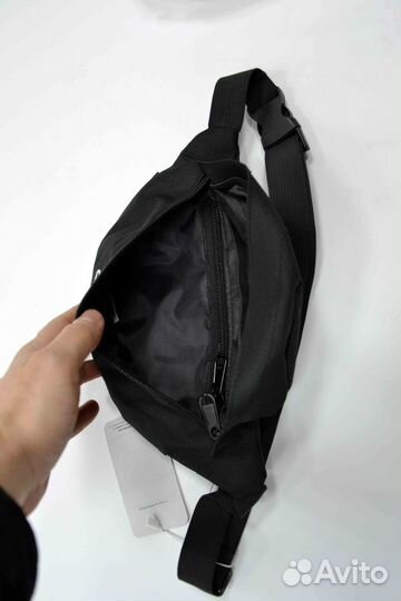 Сумка Carhartt мессенджер бананка черная