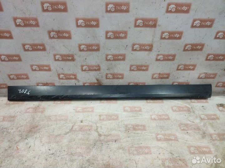 Молдинг на дверь передний левый Citroen C4 LA