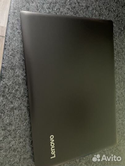 Ноутбук Lenovo