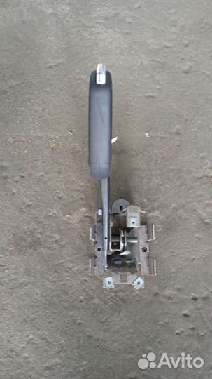 Рычаг стояночного тормоза Peugeot 308