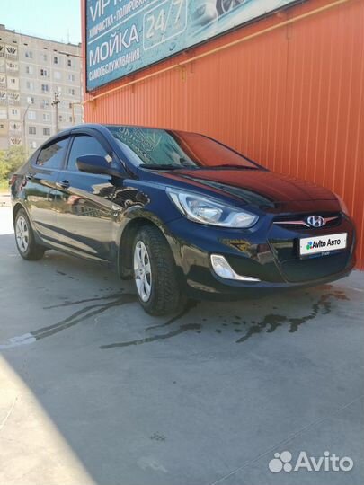 Hyundai Solaris 1.6 AT, 2012, 156 000 км