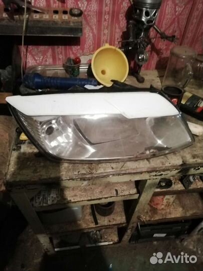 Передние фары на гранту