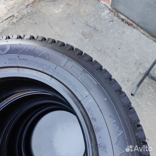 Maxxis SS-01 Presa SUV 215/65 R16