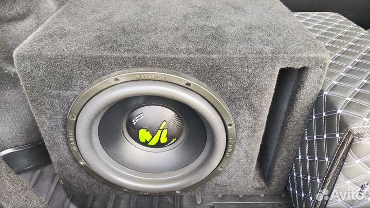 Сабвуфер 12
