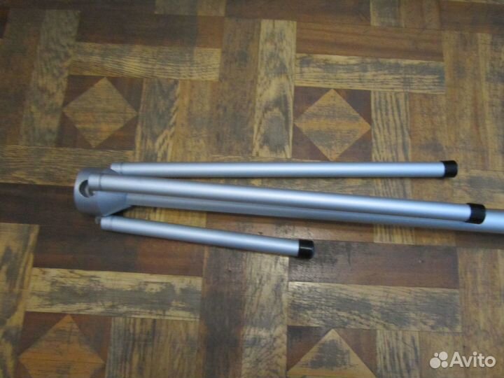 Штатив телескопический для экрана,светильников