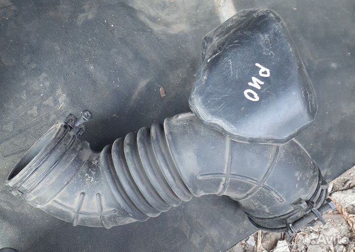 Патрубок воздушного фильтра Киа Рио хендай Солярис