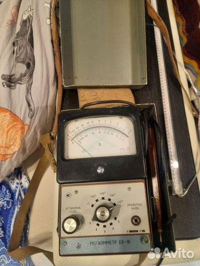 Мегаомметр е6-16