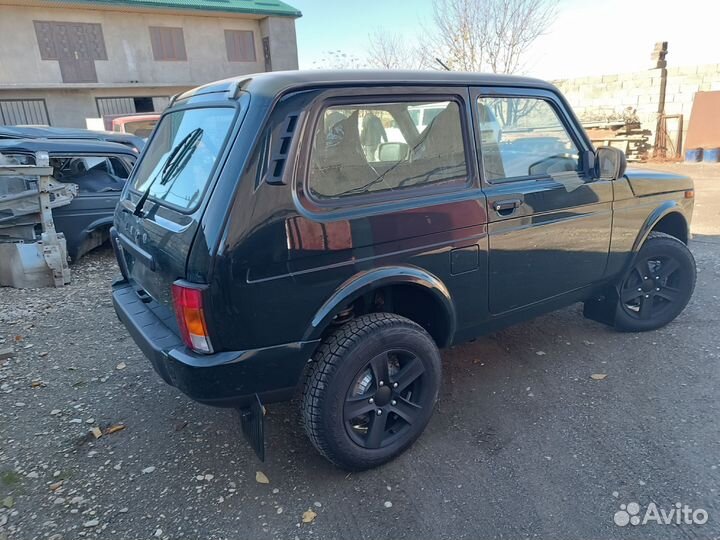 Нива 18год разбираю разбор нивы