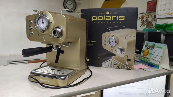 Кофеварка Эспрессо Polaris