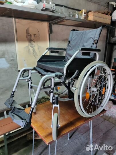 Кресло инвалидное