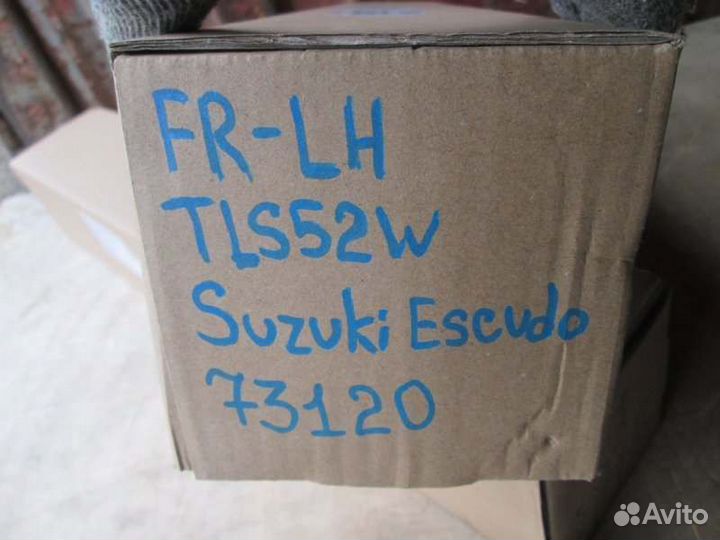 Привод передний левый Suzuki Escudo TL52W J20A