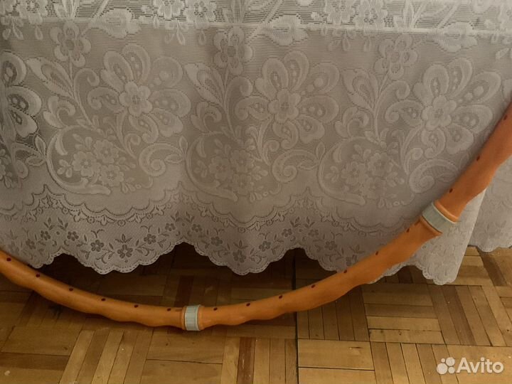 Обруч гимнастический