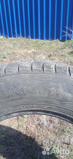 Nokian Tyres Hakkapeliitta 7 215/65 R16 102