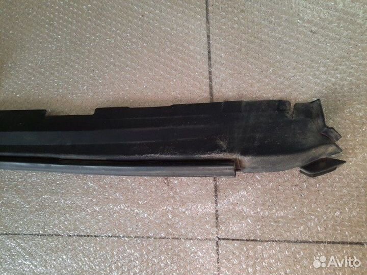 Накладка крыла правая Тoyota Land Cruiser Prado
