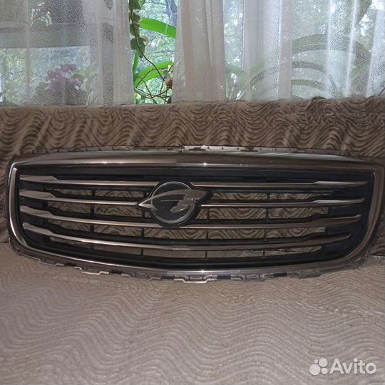 Решетка радиатора аригинал равонр4