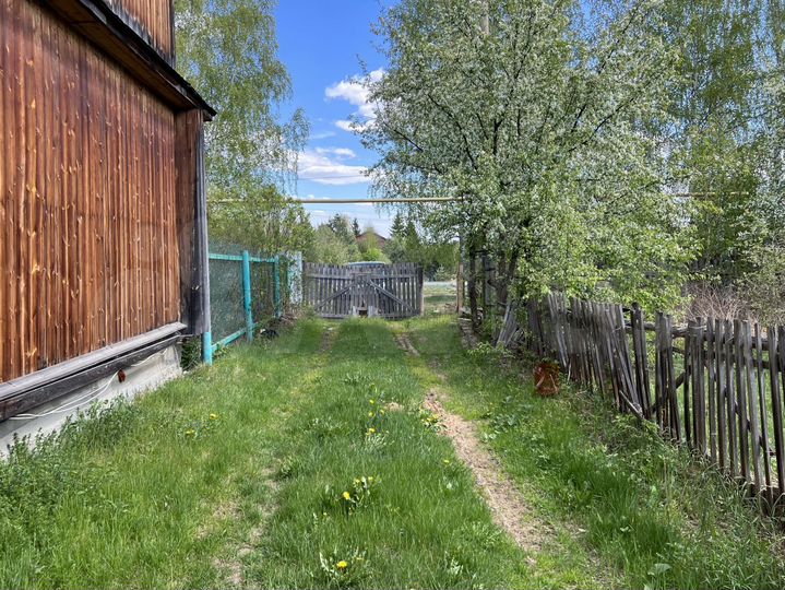 Дом 20,6 м² на участке 18 сот.