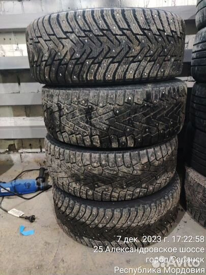 Nokian Tyres Hakkapeliitta 8 225/45 R19