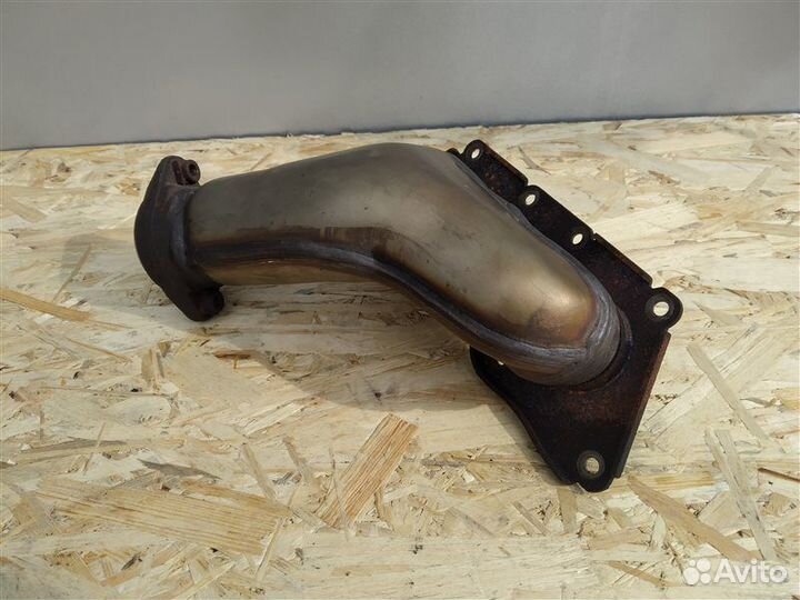 Коллектор выпускной правый Mercedes C-Class W204