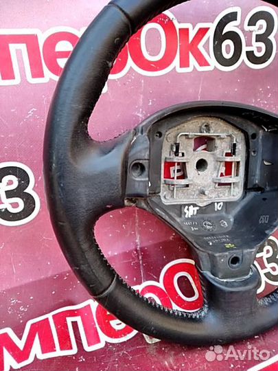 Руль Peugeot 308