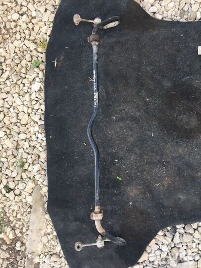 Стабилизатор передний Skoda Oktavia