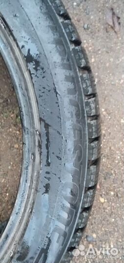 Bridgestone Blizzak Spike-02 245/45 R19