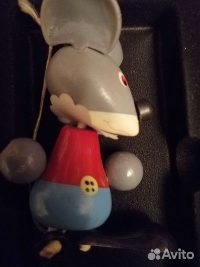 Игрушка Мышонок, деревянная, на резинках, СССР