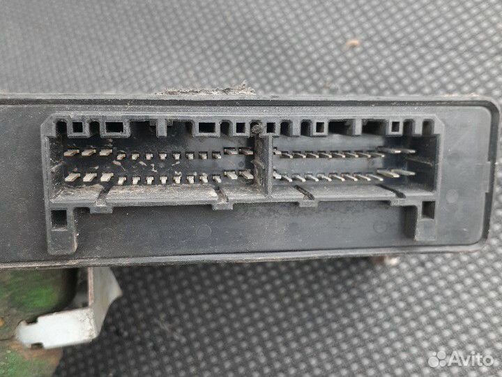 Блок управления АКПП Mitsubishi Outlander XL