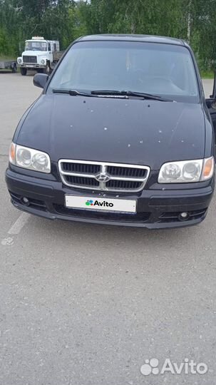 Hyundai Trajet 2.0 AT, 2001, 245 600 км