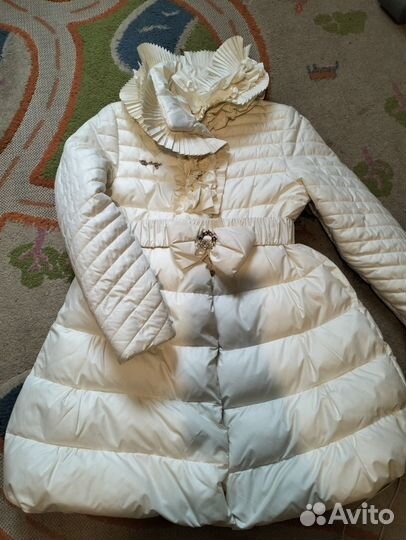 Пуховик на девочку 140