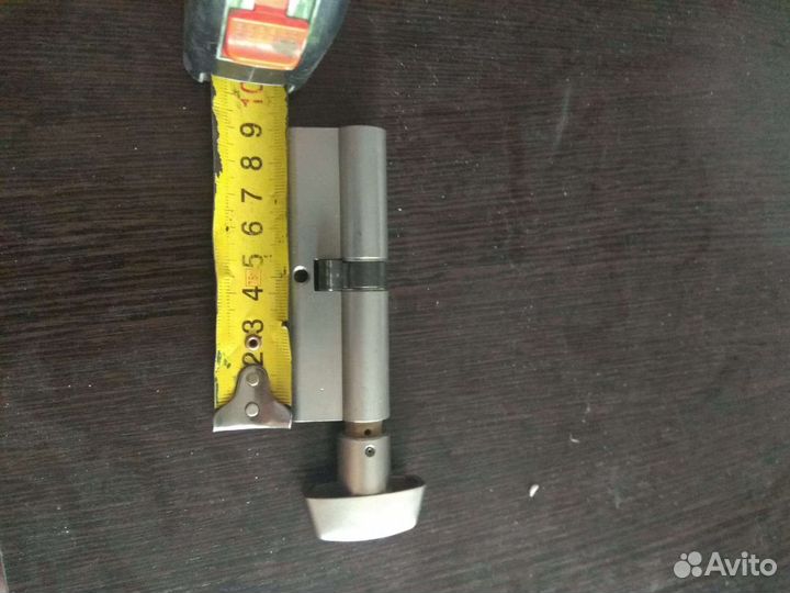 Личинка замка