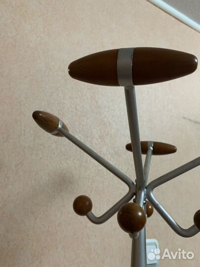 Вешалка напольная