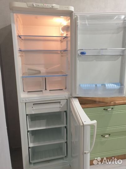Холодильник Indesit no frost