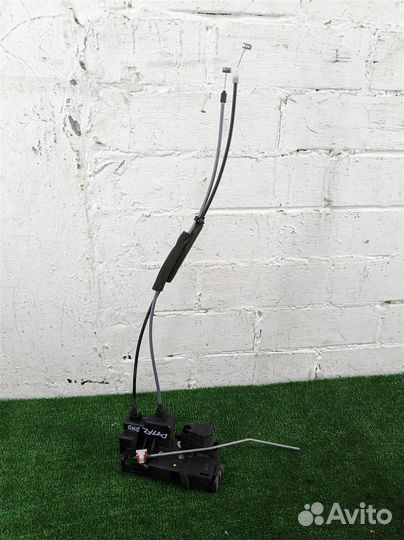 Замок двери передней левой Ssangyong Actyon NEW