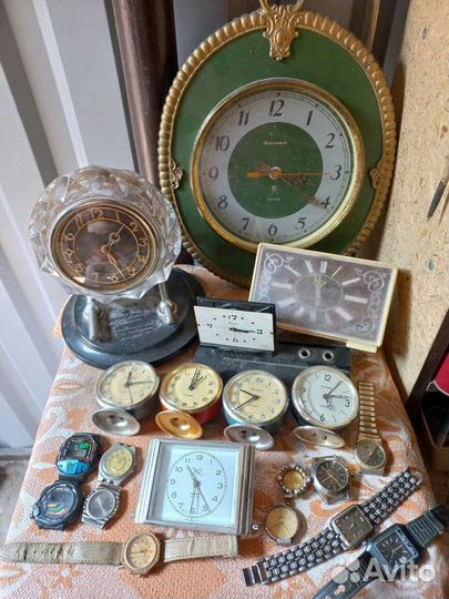 Часы разные. Цена за все