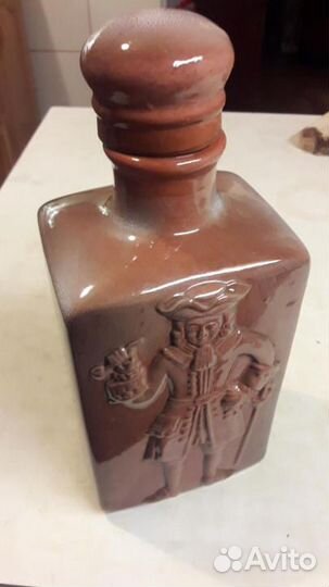 Керамическая бутылка