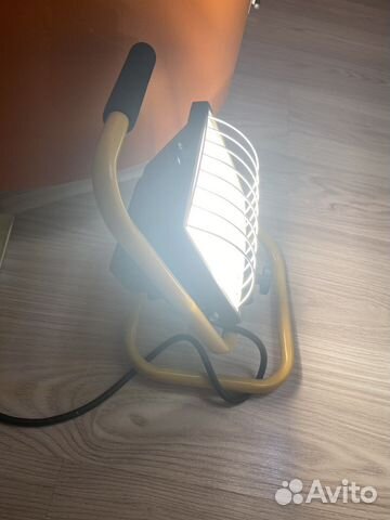 Прожектор галогеновый 500 Вт