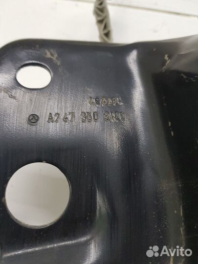 Кронштейн заднего правого рычага