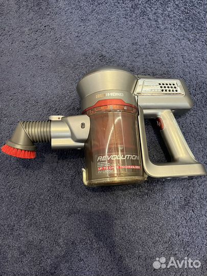 Redmond Беспроводной пылесос