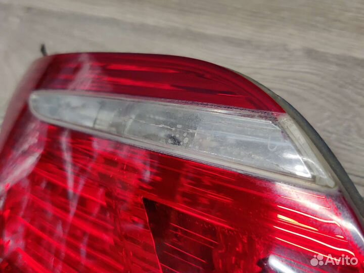 Фонарь крышки багажника задний левый BMW E66 LCI