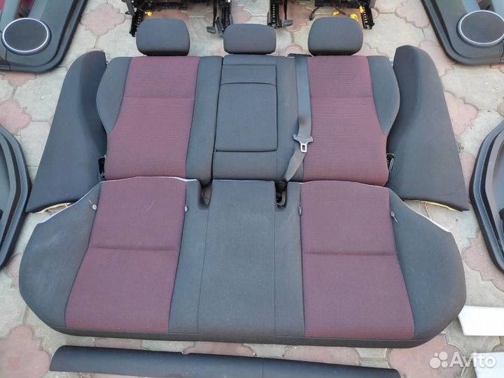 Салон w204 C-class 651.911 2010