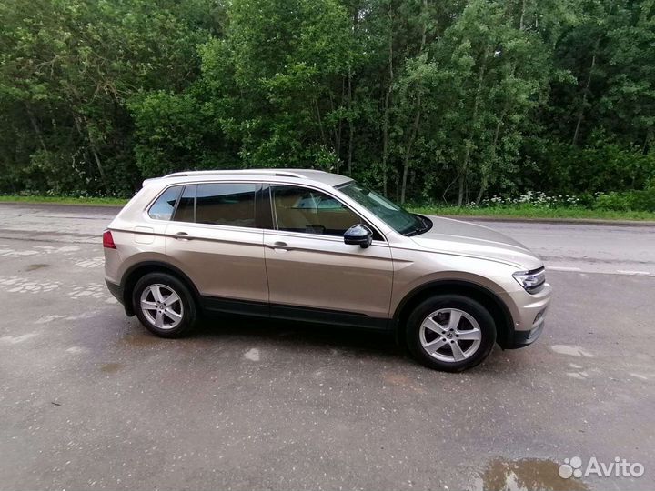 Volkswagen Tiguan 2.0 AMT, 2019, 29 500 км