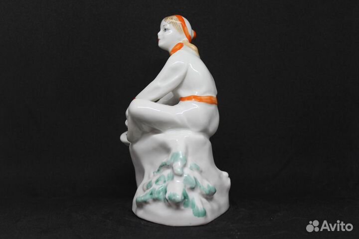 Фарфор СССР Конькобежка