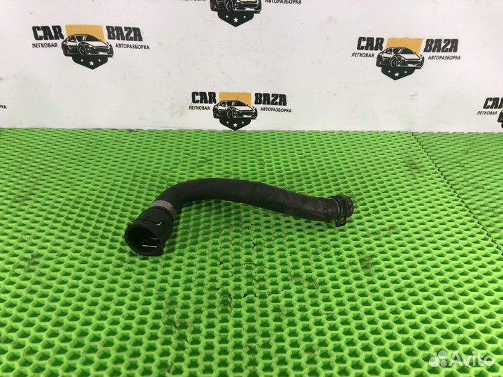 Патрубок системы охлаждения