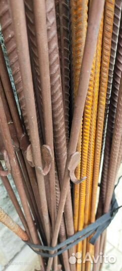 Колышки металлические для помидоров 53 шт