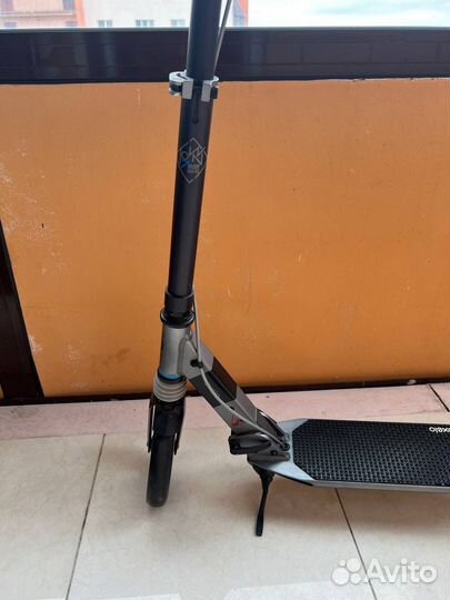 Самокат oxelo town 7 susp плюс чехол и шлем