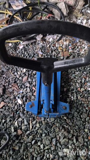 Домкрат гидравлический подкатной