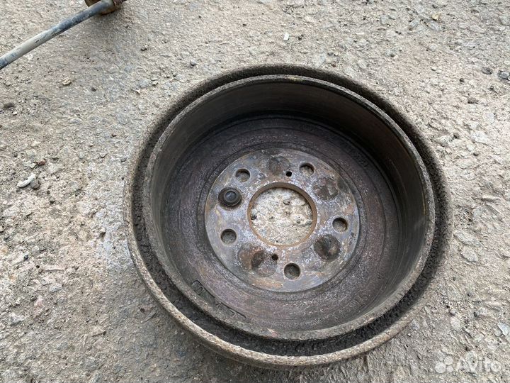 Тормозной механизм задний левый Toyota Rav 4 XA20