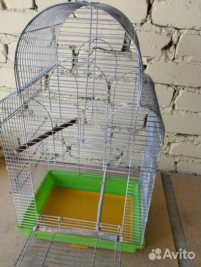 Большая клетка для птиц