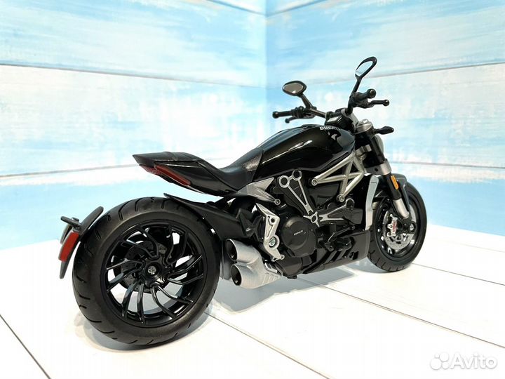 Мотоцикл Ducati X Diavel S 1/12 Maisto